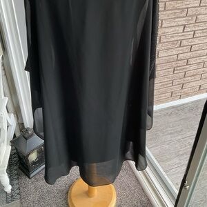 Melanie Lyne Black Dress